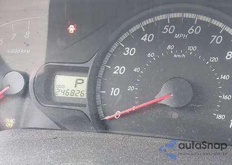 2012 Toyota Sienna Base 7 Passenger z USA, uszkodzony, nr VIN 5TDKA3DC8CS016671